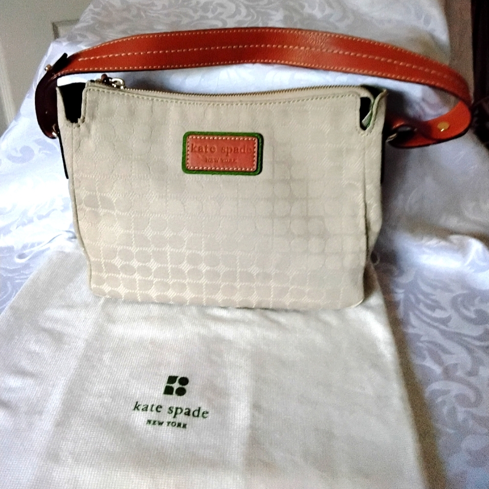 Kate Spade Creamy Beige Canvas With Leather Trim Shoulder Bag